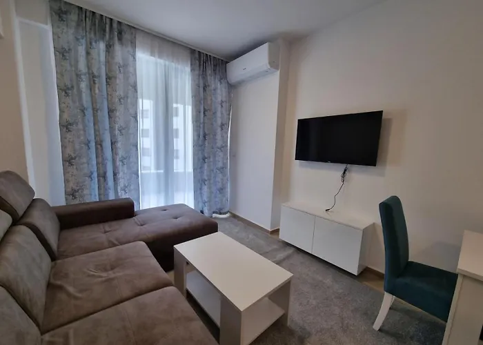 Prestige Central Apartments - Rafailovici